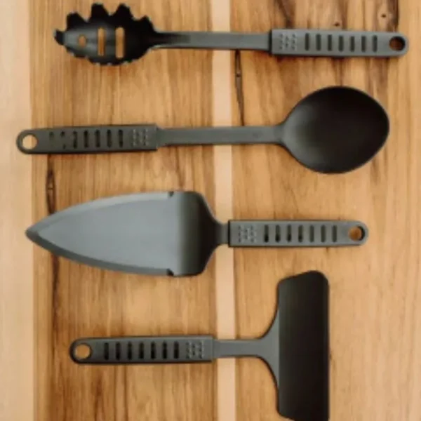 Set de 4 utensilios para servir – BIPO